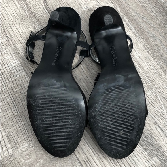 Calvin Klein black suede platform strapped sandals - Picture 8 of 8